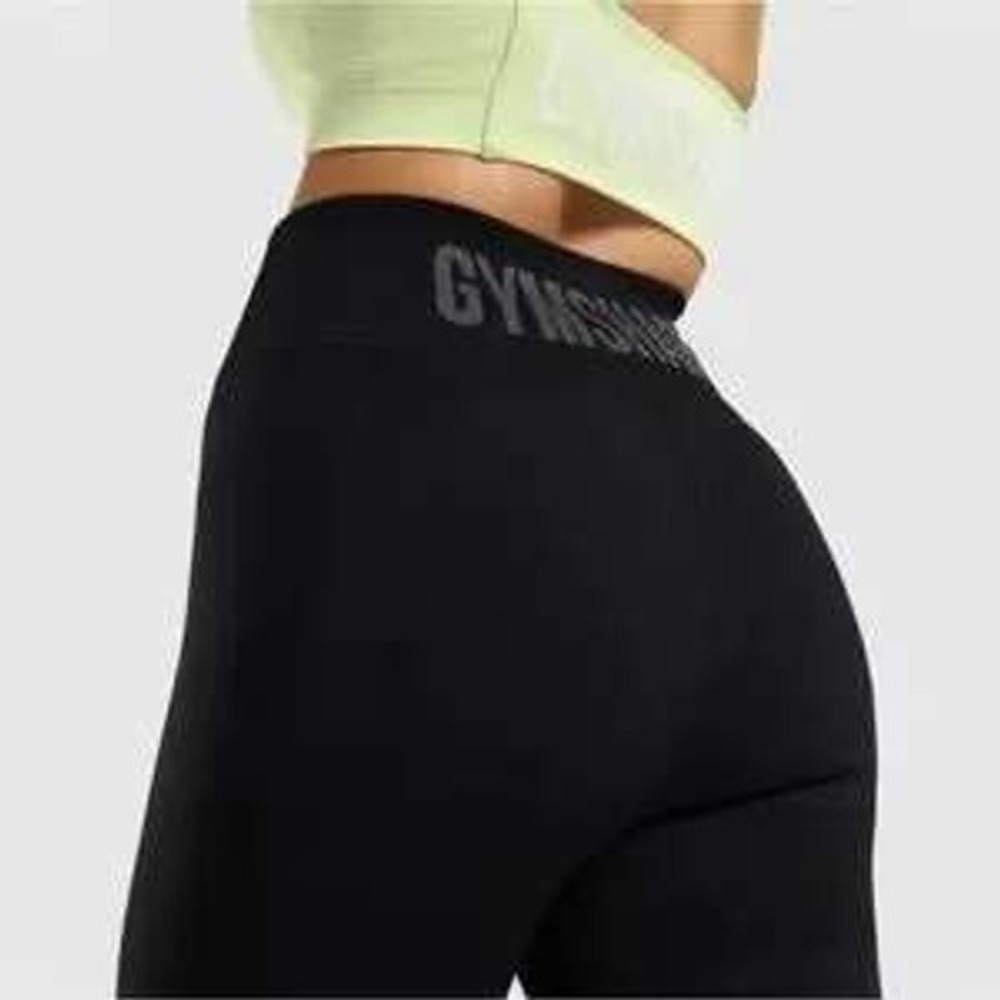 Gymshark Womens Flex Cycling Shorts S Seamless Biker Workout Black Charcoal NWT - Picture 10 of 17